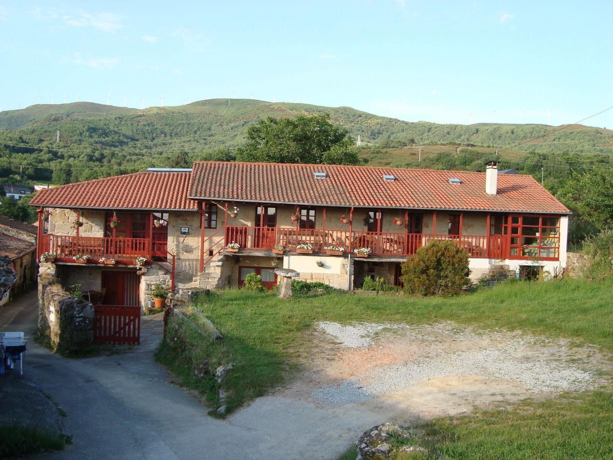 A Casa Da Eira Guest House Cerreda Luaran gambar