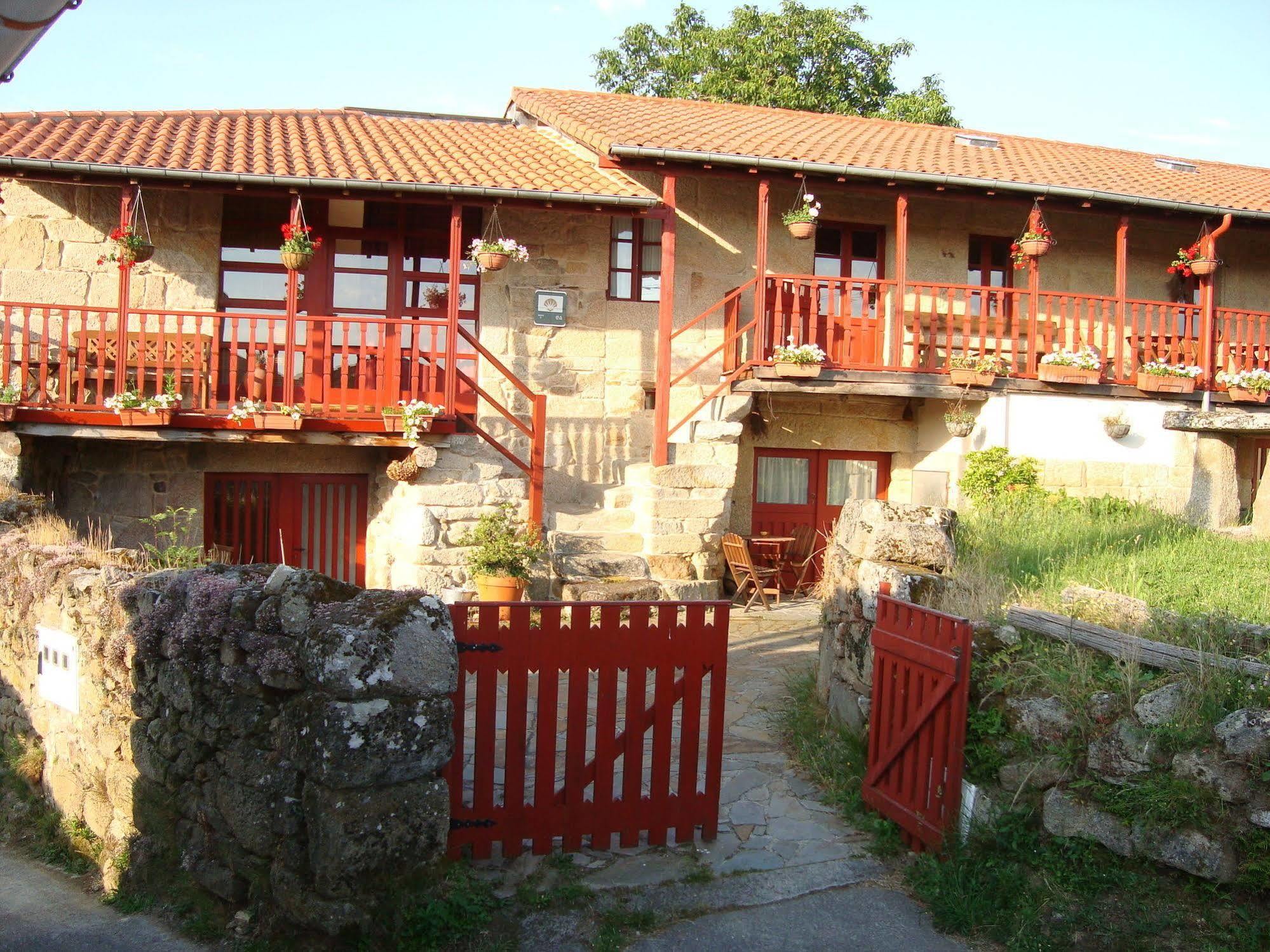 A Casa Da Eira Guest House Cerreda Luaran gambar